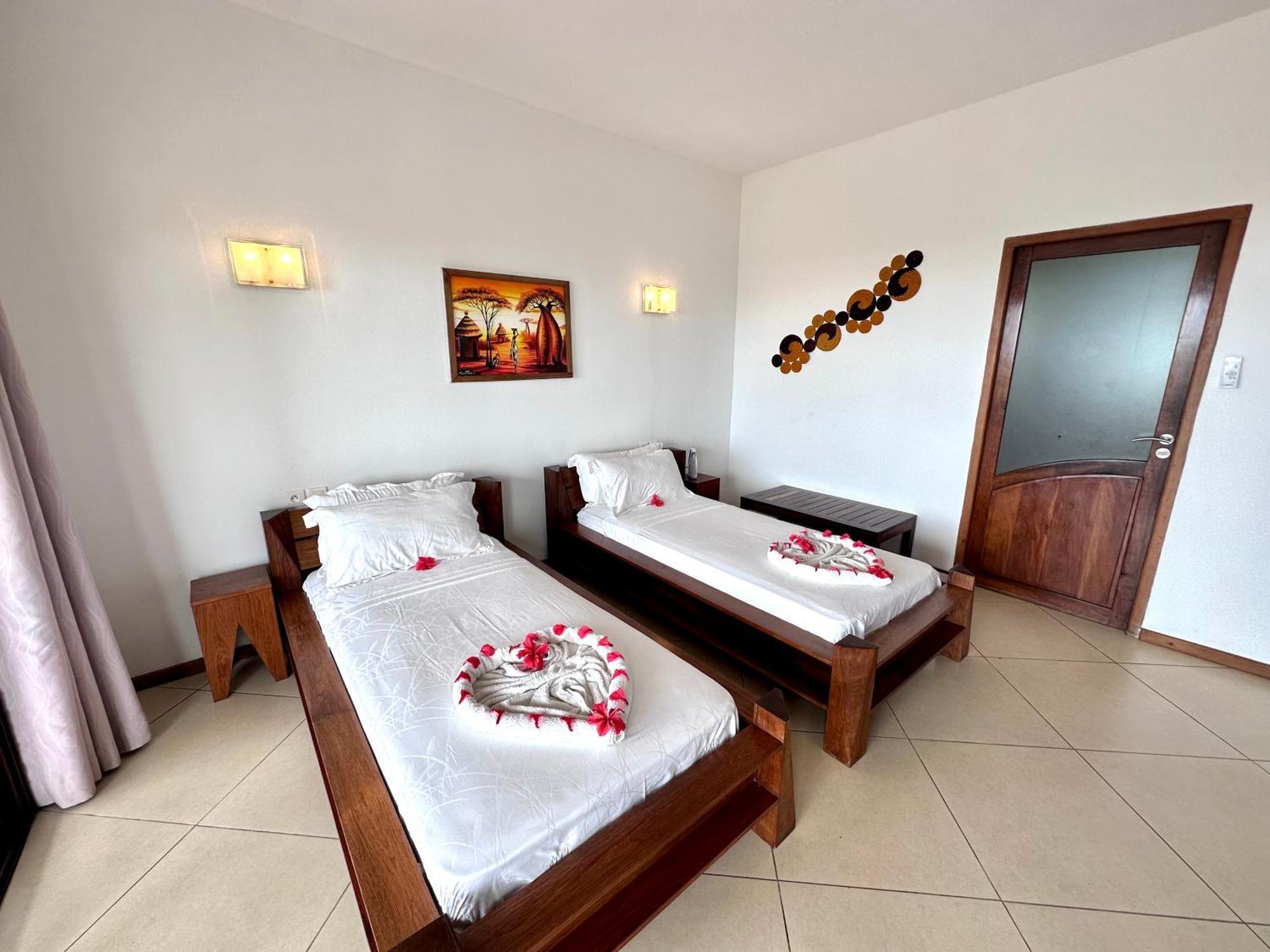 Hotel Mahita Tsara Djamandjary Esterno foto